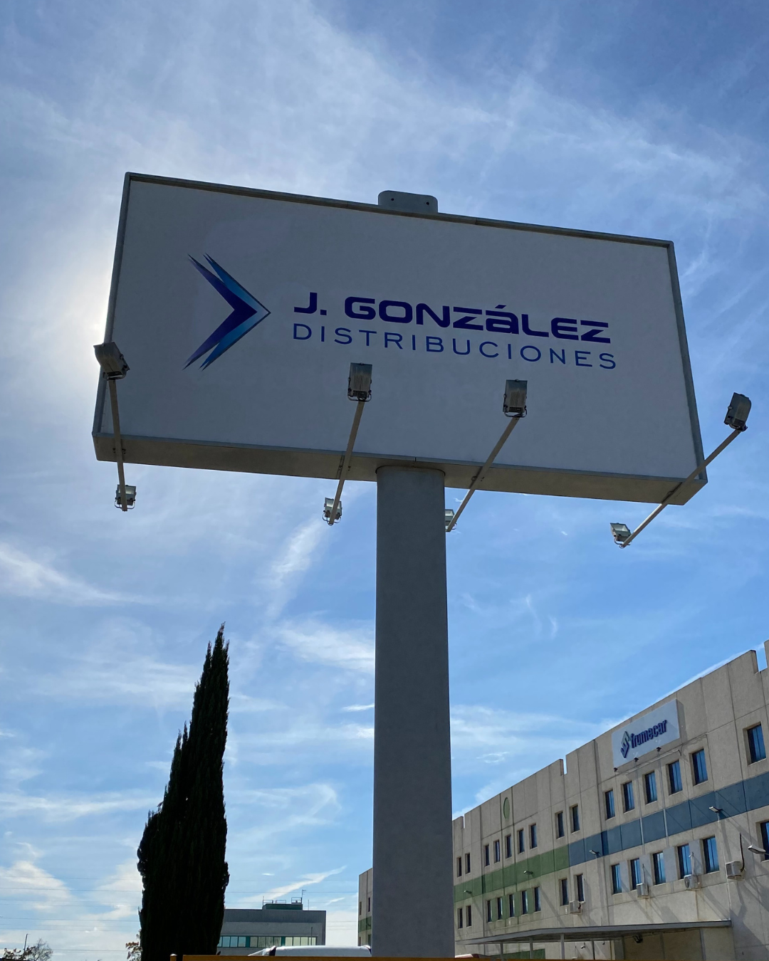 Empresa de impresión de lonas, impresión de vinilos y vinilos para escaparates (2)