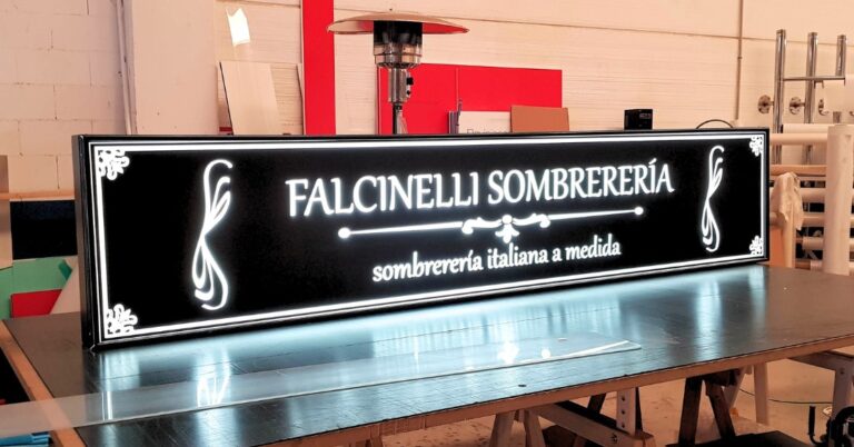 Instagram post from viavisual.sl. This post is in position 4.